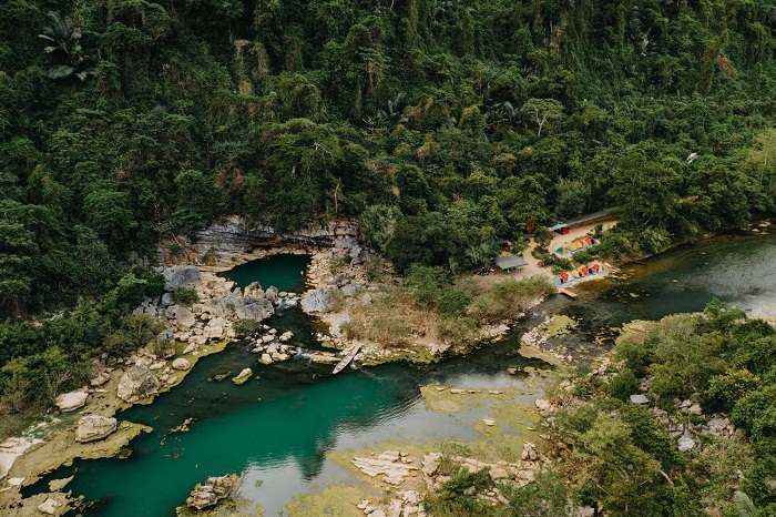 Phong Nha-Ke Bang grotte tien camping
